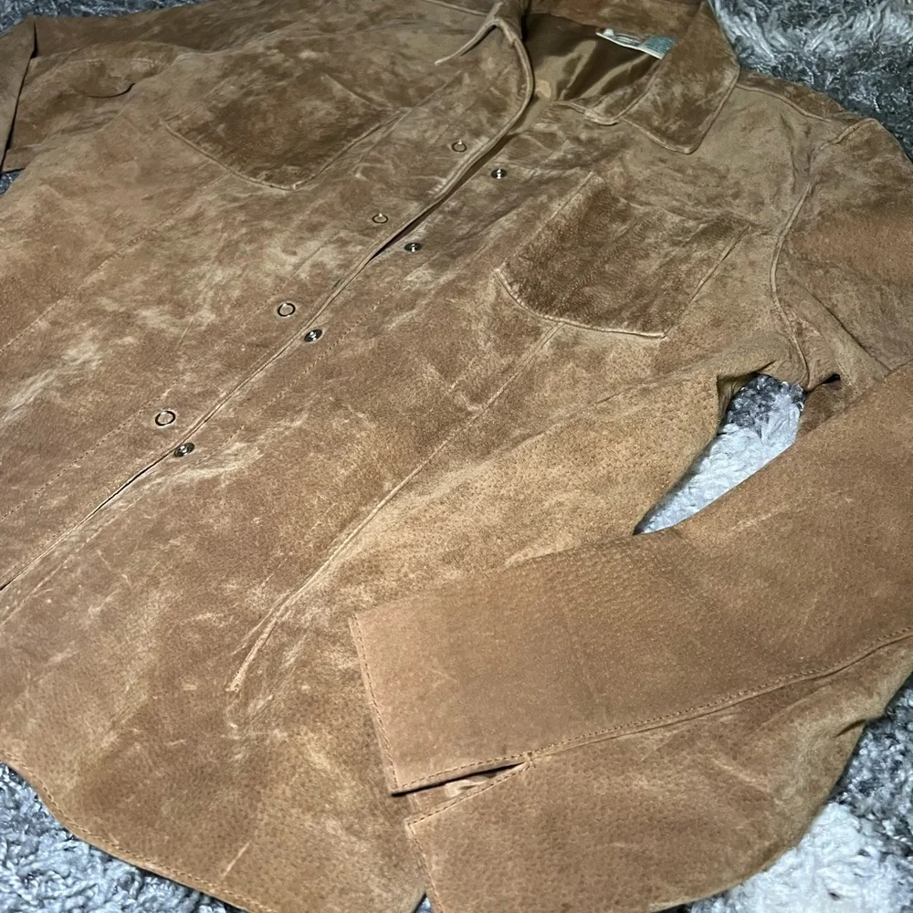 St. John's Bay Tan Genuine Leather Button Down Shirt - Picture 4 of 7